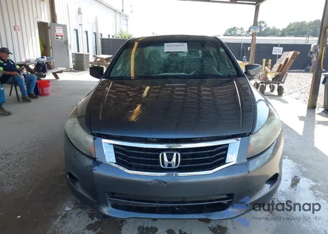 2011 Honda Accord 2.4 Ex-L from USA, damaged, VIN 1HGCP2F8XBA006226
